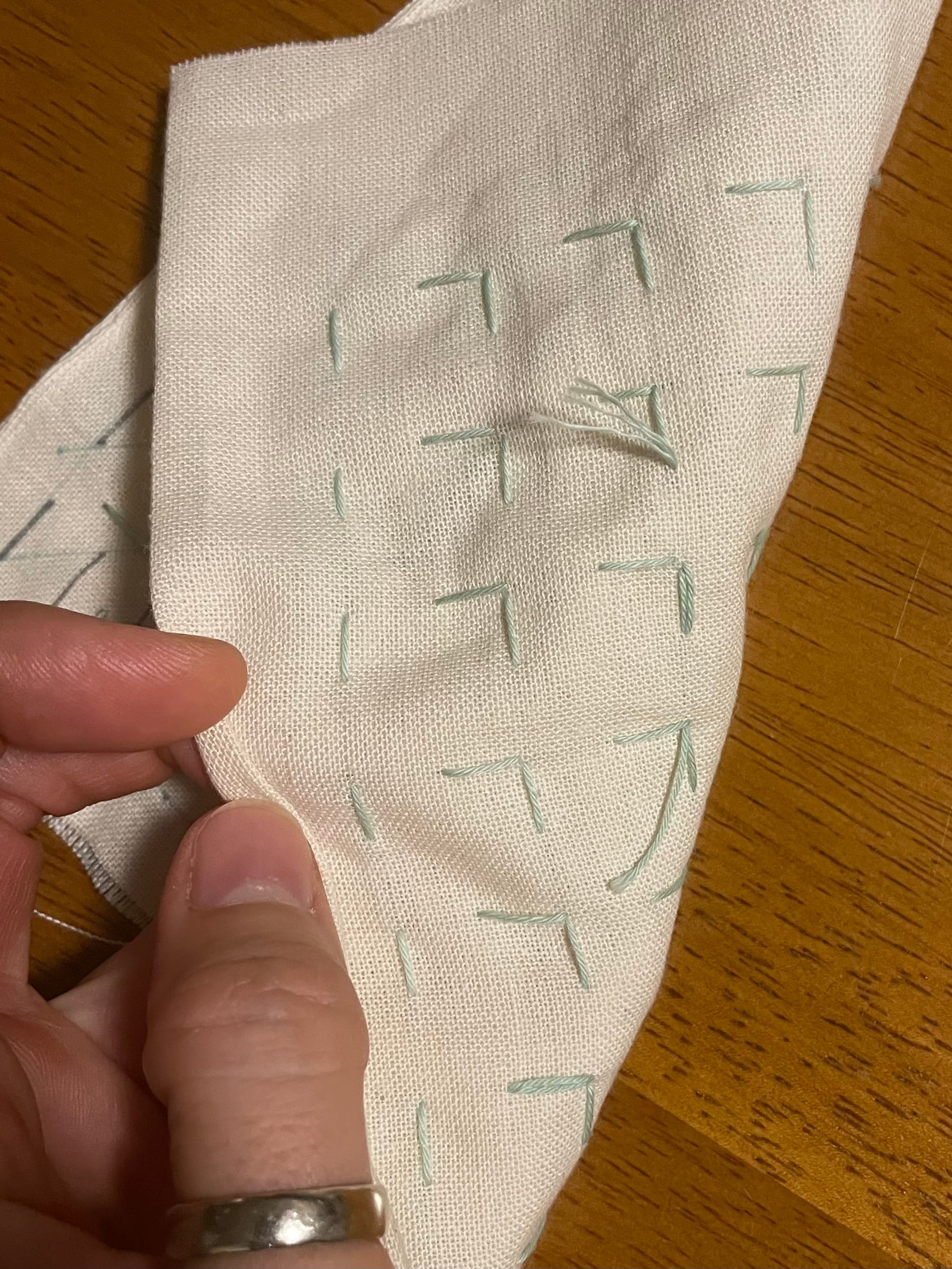 The left side of a half-finished tulip sashiko pattern